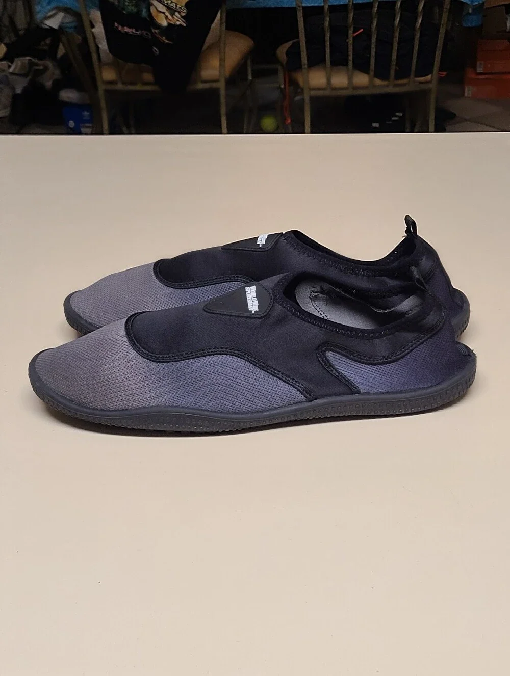 World Wide Sportsman Aqua sock  slip on water shoes size 13